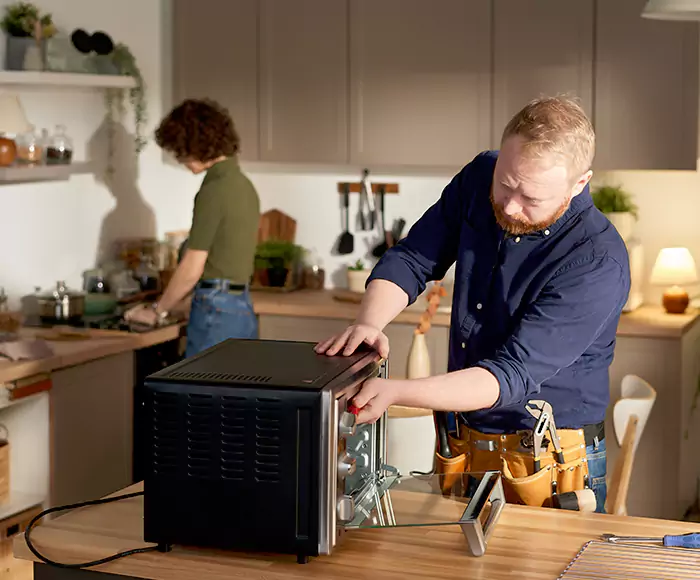 Top-Rated Oven Specialists: Your Certified Oven Repair Technician Crew in Hudson, MA